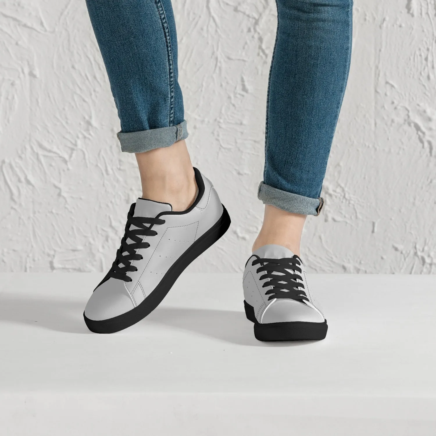 190. Classic Low-Top Leather Sneakers - White/Black