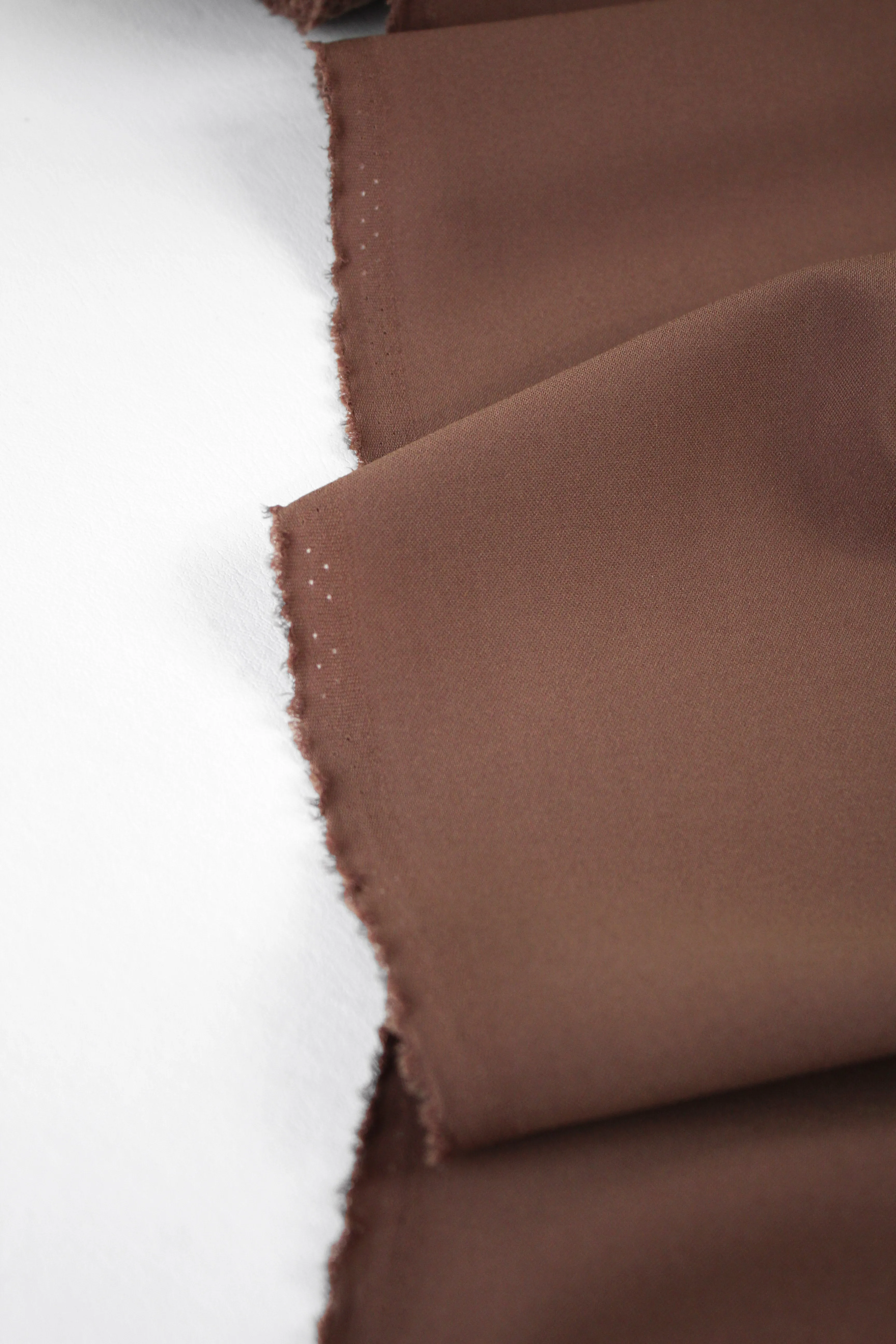 Barolo - Stretch Crepe Suiting | Coffee