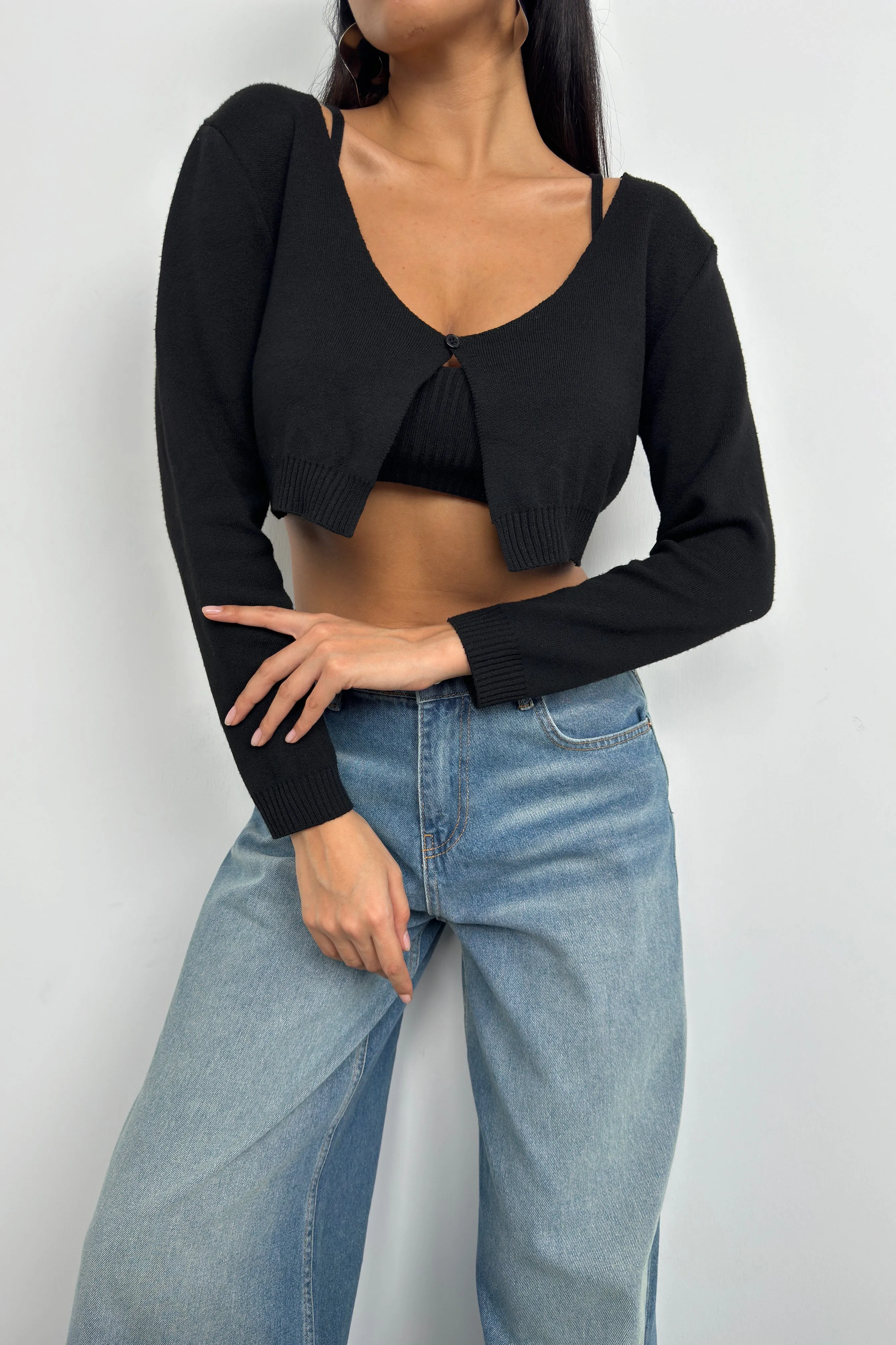 Knitwear Set Crop Top And Cardigan