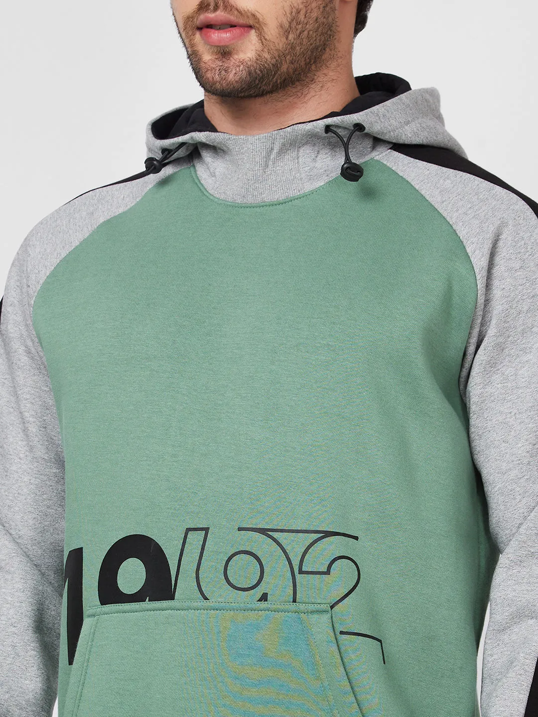 Spykar Hooded Full Sleeve Green Sweatshirt For Men