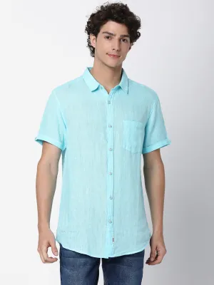 Spykar Men Aqua Blue Cotton Slim Fit Half Sleeve Plain Shirt