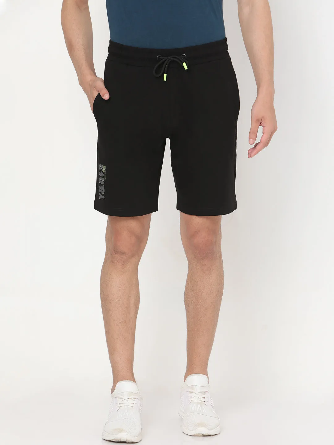 Spykar Men Black Cotton Slim Fit Mid Rise Shorts