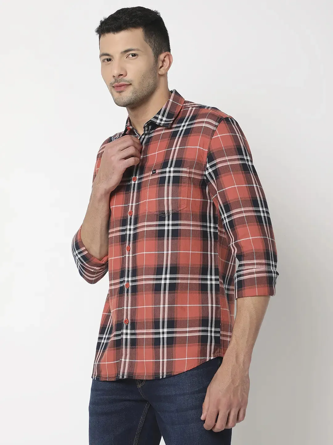 Spykar Men Coral Cotton Slim Fit Checkered Shirt