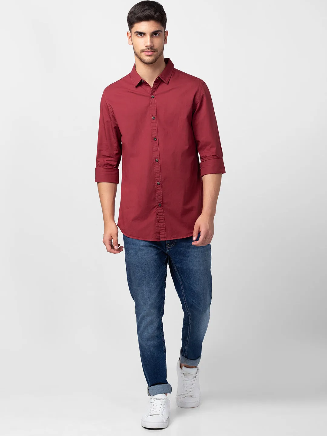 Spykar Men Earthy Red Cotton Slim Fit Plain Shirt