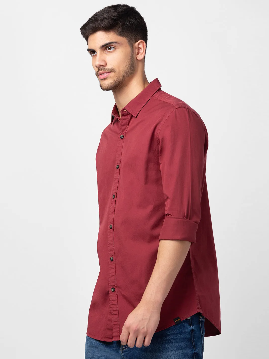 Spykar Men Earthy Red Cotton Slim Fit Plain Shirt