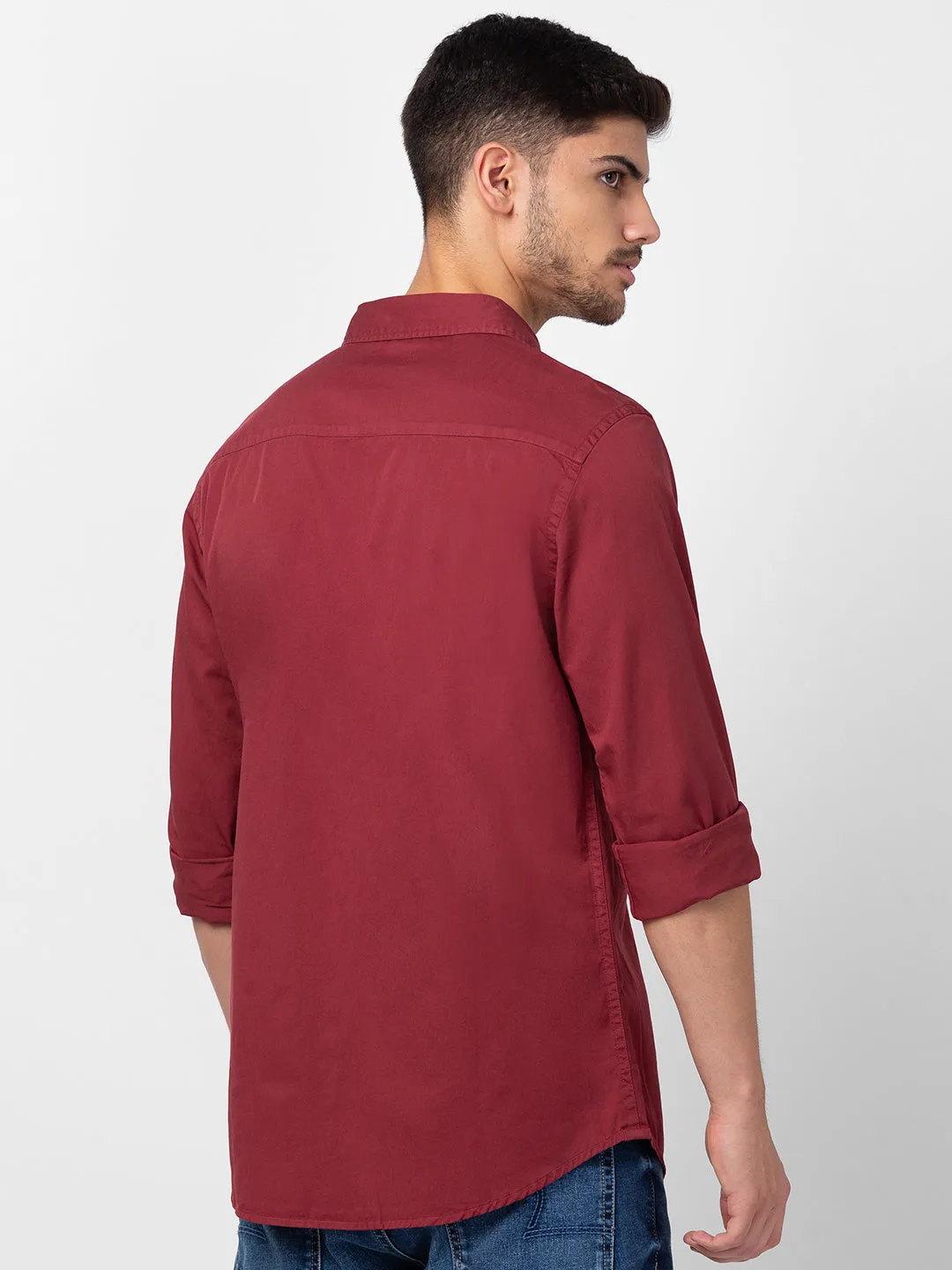 Spykar Men Earthy Red Cotton Slim Fit Plain Shirt