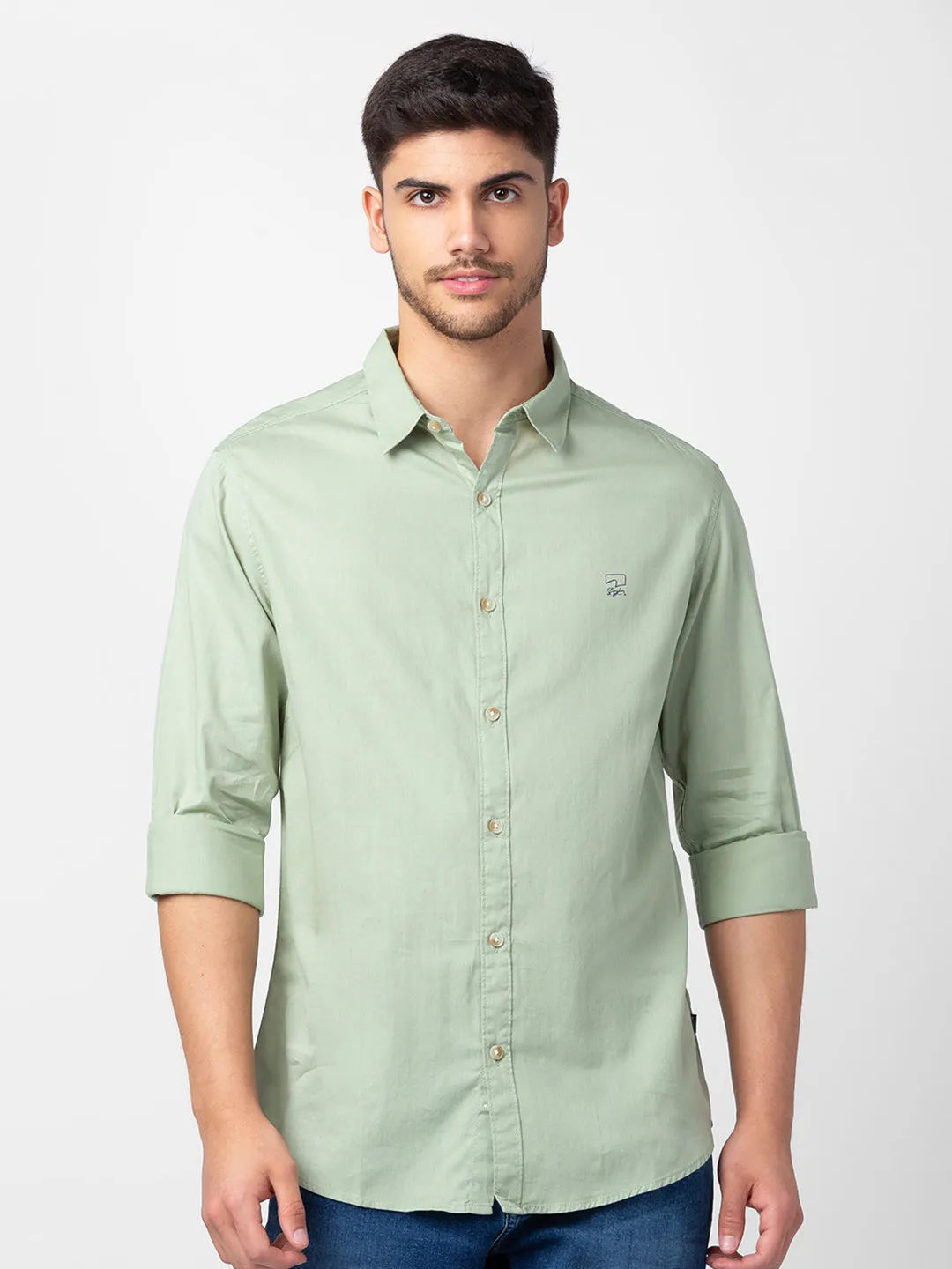 Spykar Men Pista Green Cotton Slim Fit Plain Shirt