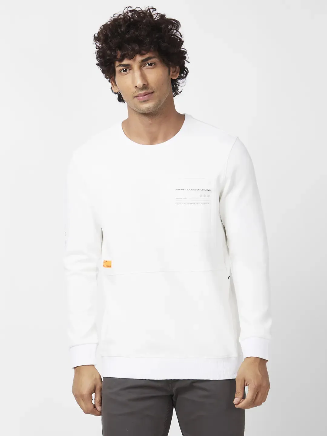 Spykar Men White Blended Slim Fit Full Sleeve Round Neck Plain Sweatshirt