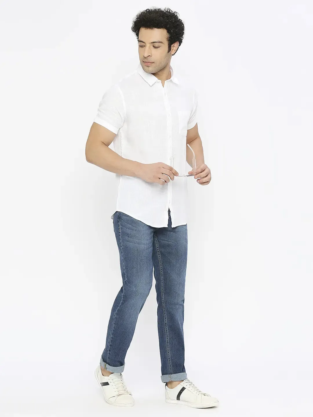 Spykar Men White Linen Slim Fit Half Sleeve Plain Shirt