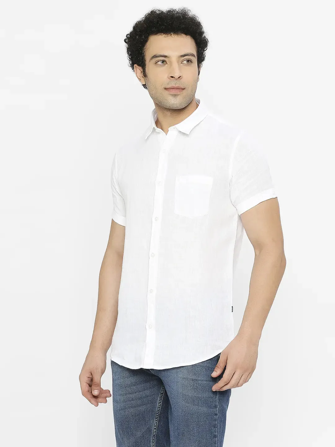 Spykar Men White Linen Slim Fit Half Sleeve Plain Shirt